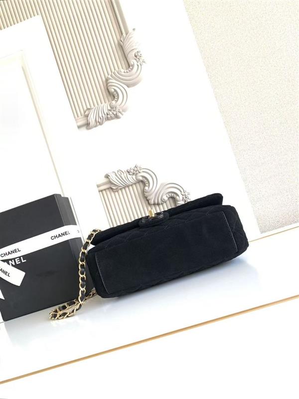 2026131214232253 700